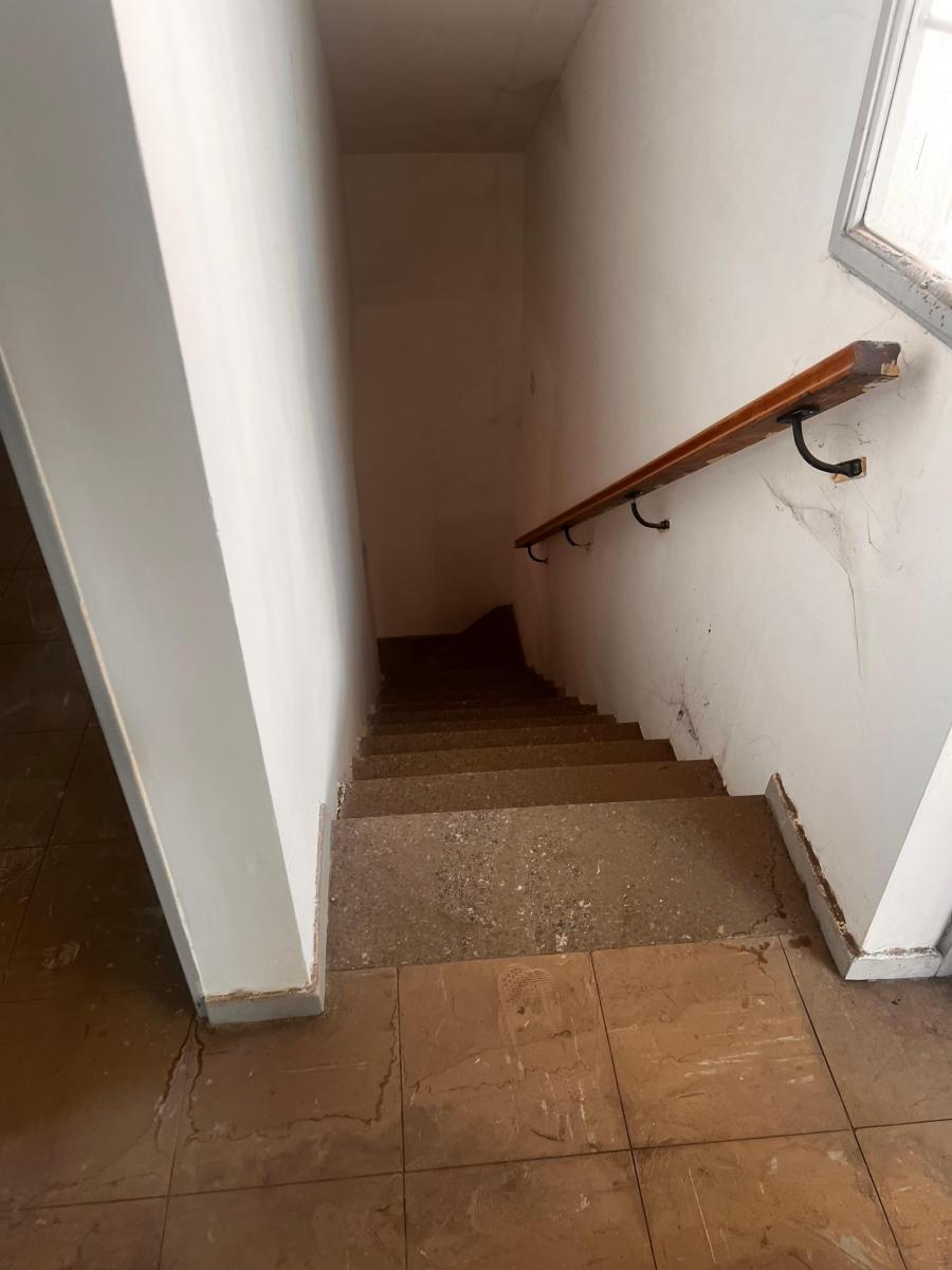 Casa Venta Barrio Unimev 3 Dorm. - Patio - Cochera Reciclada 4