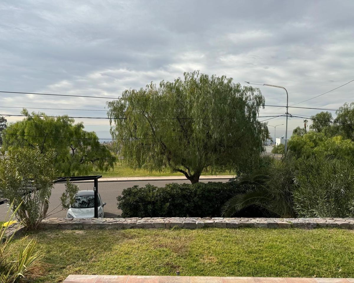 Casa Venta Dalvian Excelente Oportunidad 4 Dorm. 4 Baños, Escritorio 3