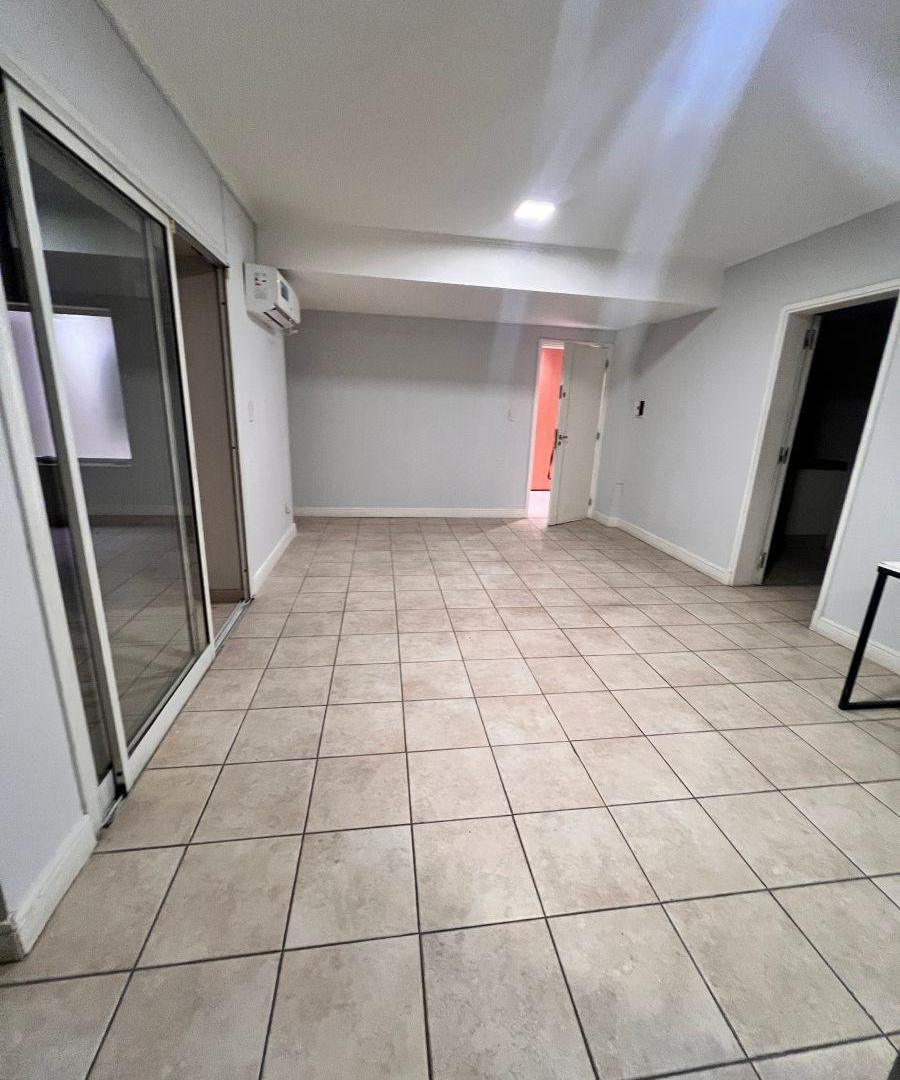 Foto de departamento Alquiler Planta Baja SUM Seguridad patio Pileta gimnasio, imagen 5