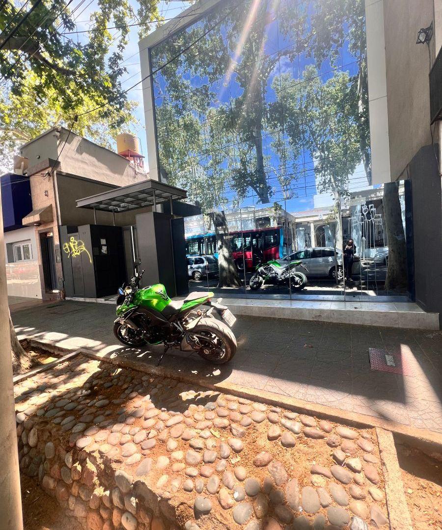 Foto de ALQUILO OFICINA EN PLENO CENTRO DE MENDOZA 3 PRIVADOS, imagen 1