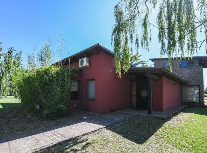 Casa VENTA. 3 dormitorios. Piscina. Los Alamos Club de Campo (Ibarlucea) 3