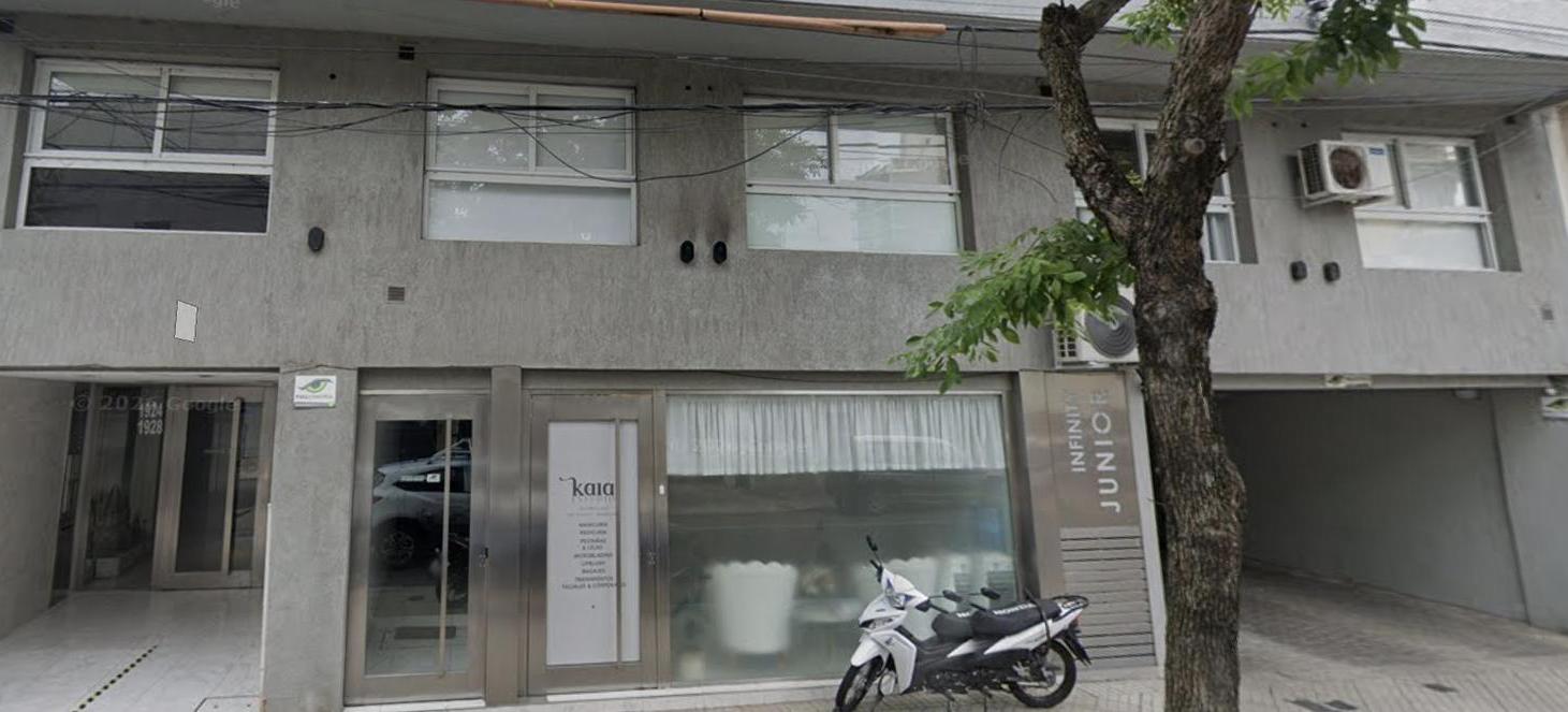 Foto de Oportunidad para inversores | 41 cocheras en bloque con renta – Junior, imagen 1