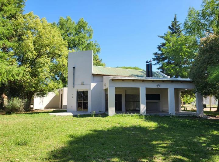 Casa - Pueblo General Belgrano 4