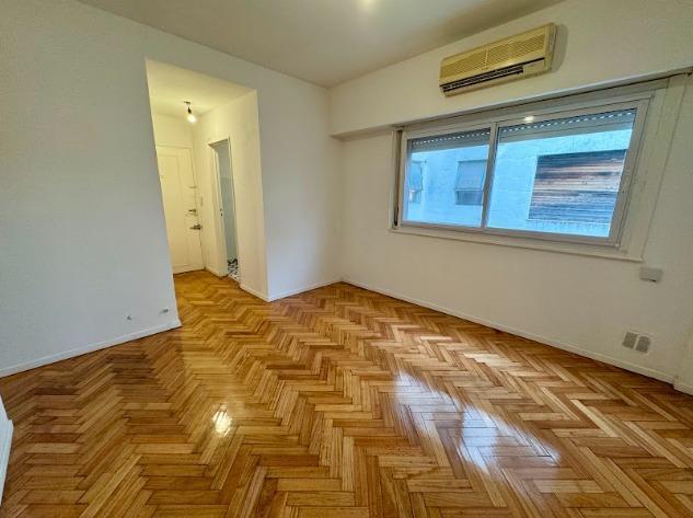 Departamento 2 ambientes en alquiler en Villa Urquiza 3