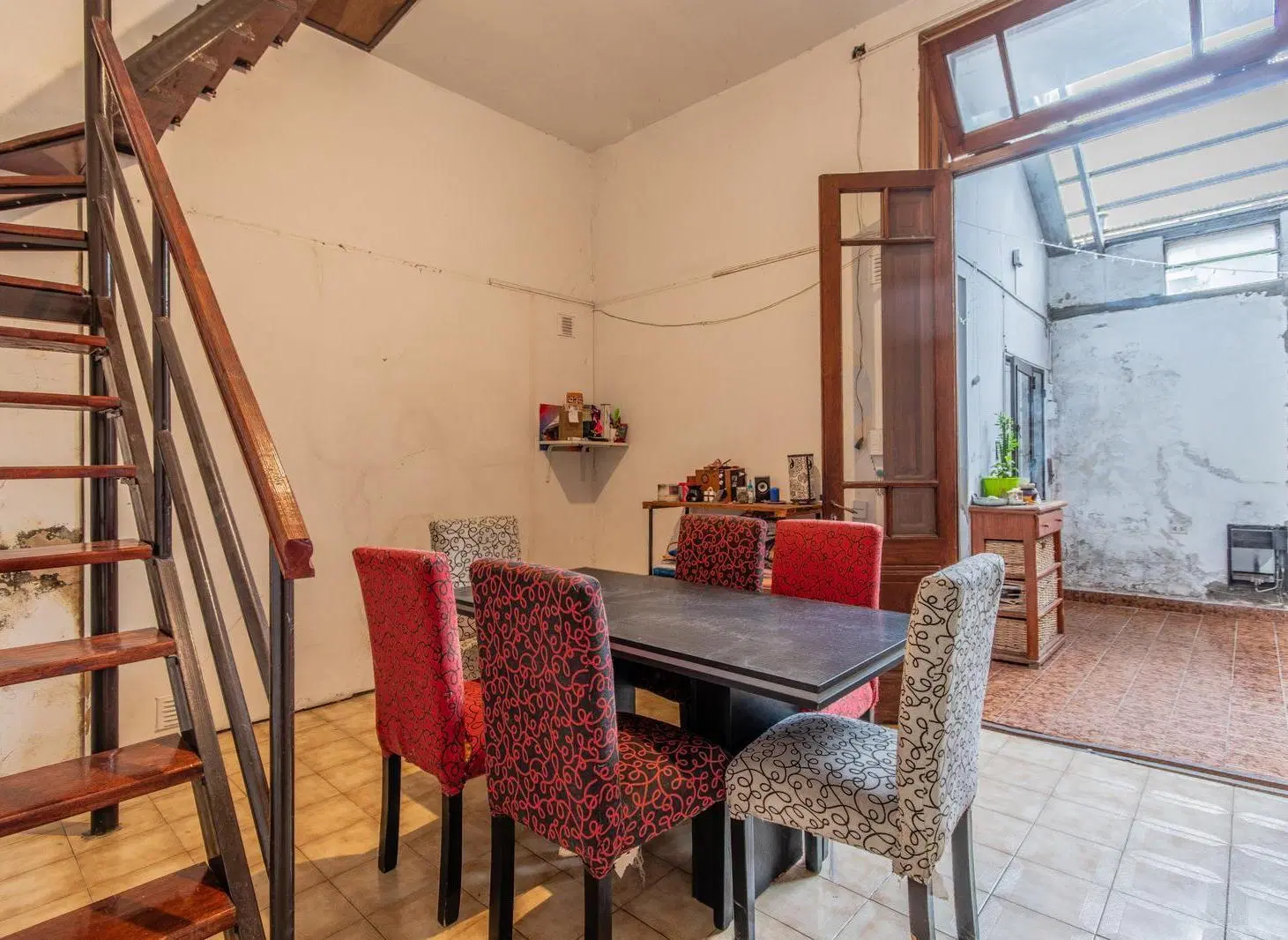 Venta PH tres ambientes con patio y terraza Villa Luro 2