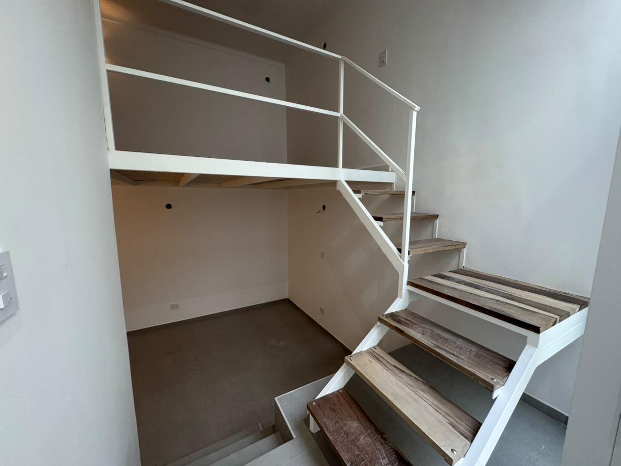 Foto de Venta PH dos ambientes SIN EXPENSAS Agronomia, imagen 3