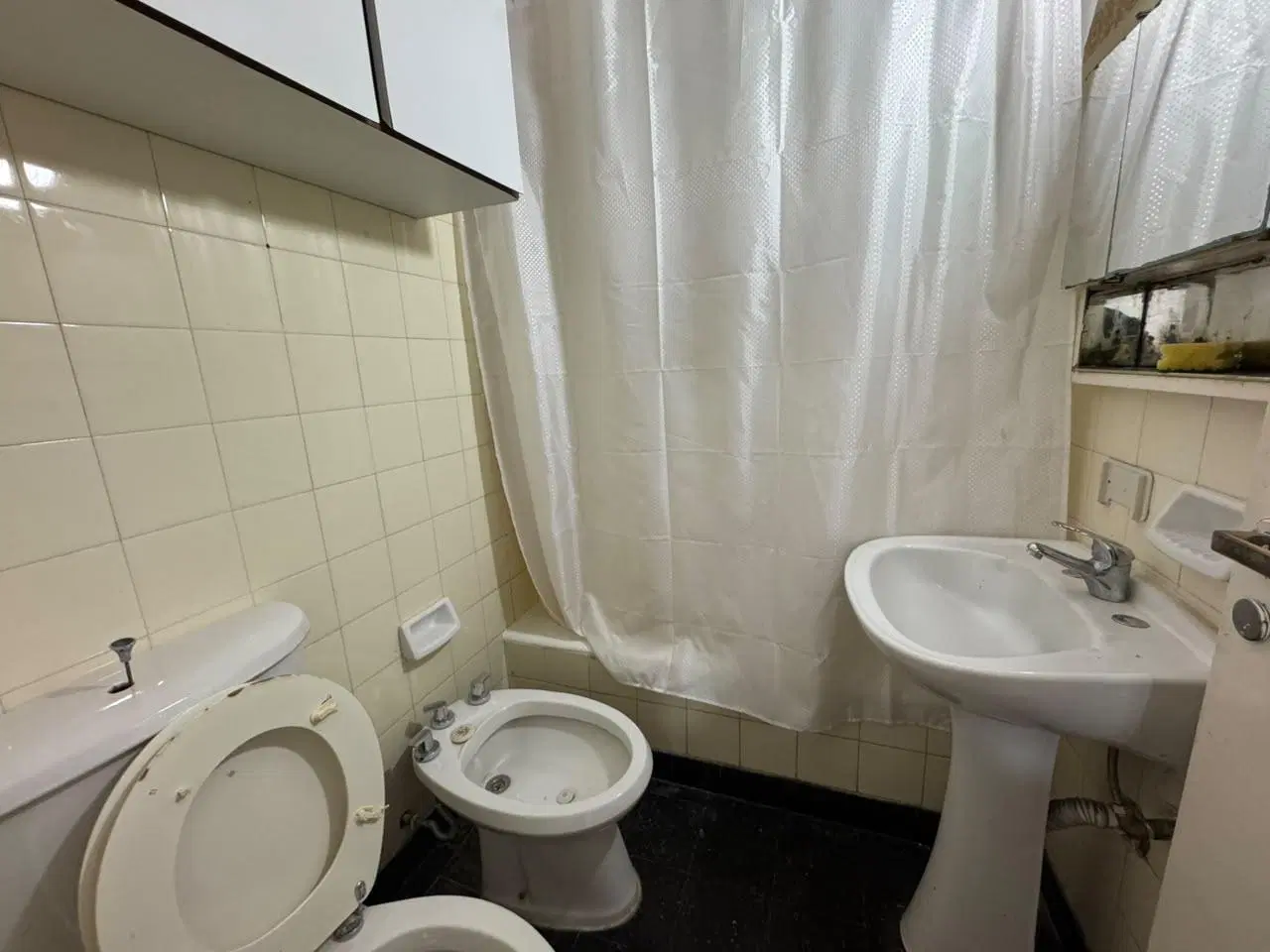 venta departamento 3 ambientes con balcon en olivos 2