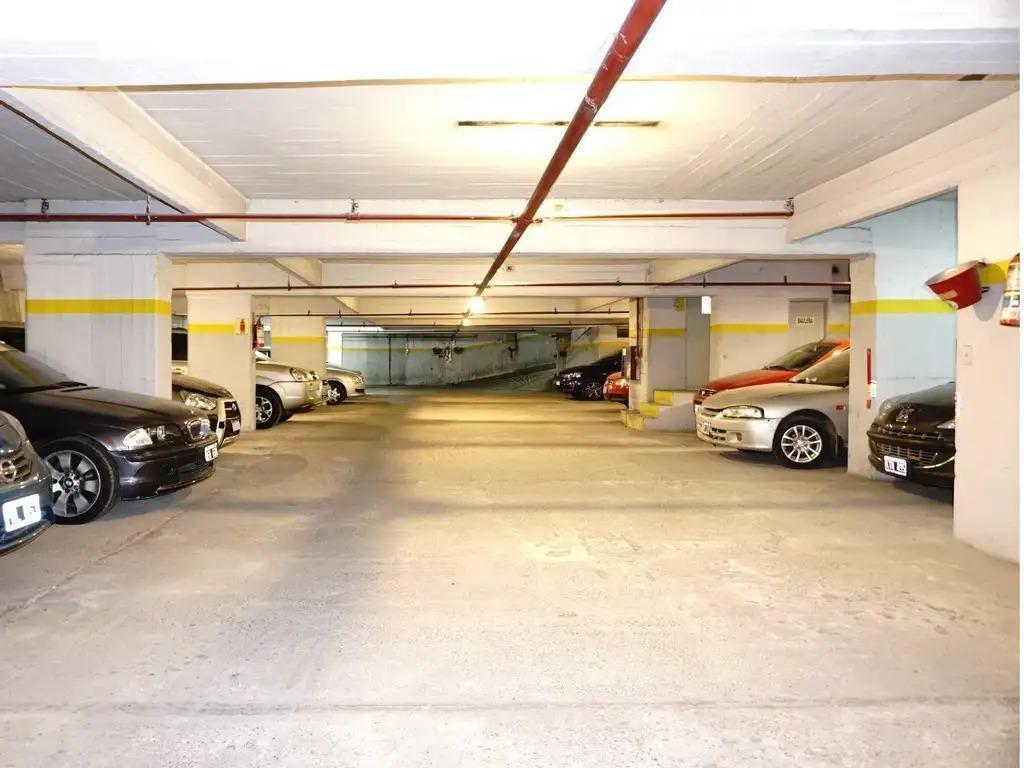 Cochera en venta en Guemes Torres Copar -frente a Tribunales II