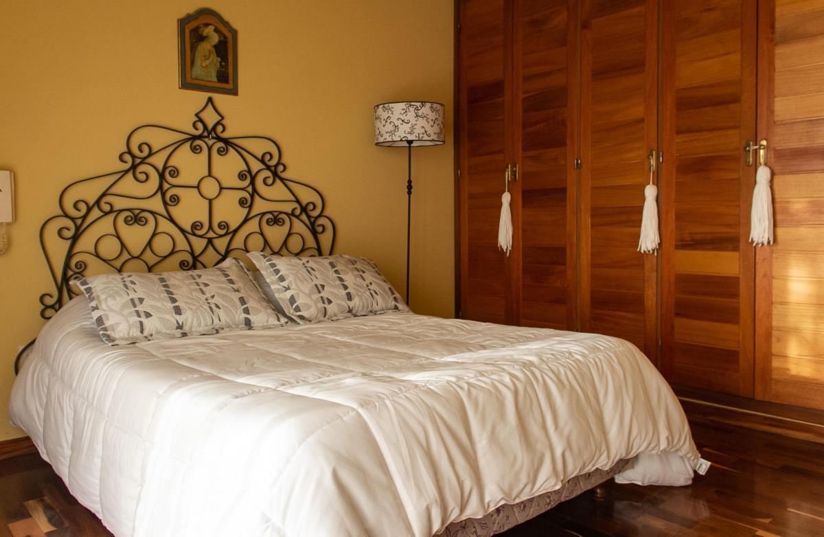 Espectacular Casa en Venta en Villa Allende! - Facilidades 1