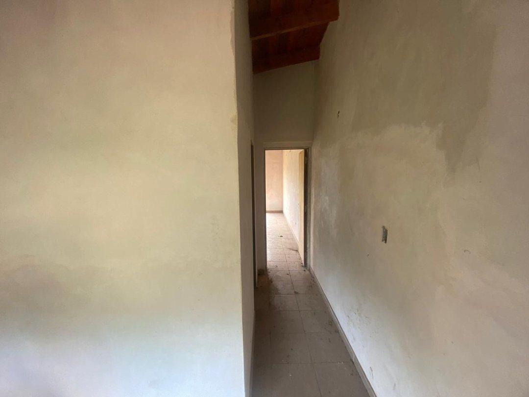 Foto de VENTA CASA COSQUIN 1 DORM A TERMINAR, imagen 3