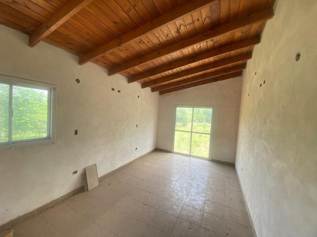 Foto de VENTA CASA COSQUIN 1 DORM A TERMINAR, imagen 2