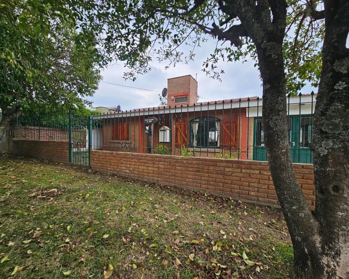Venta Casa Carlos Paz con Pileta 3