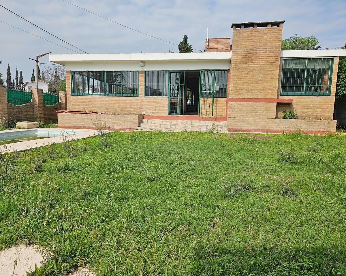 Venta Casa Carlos Paz con Pileta 2