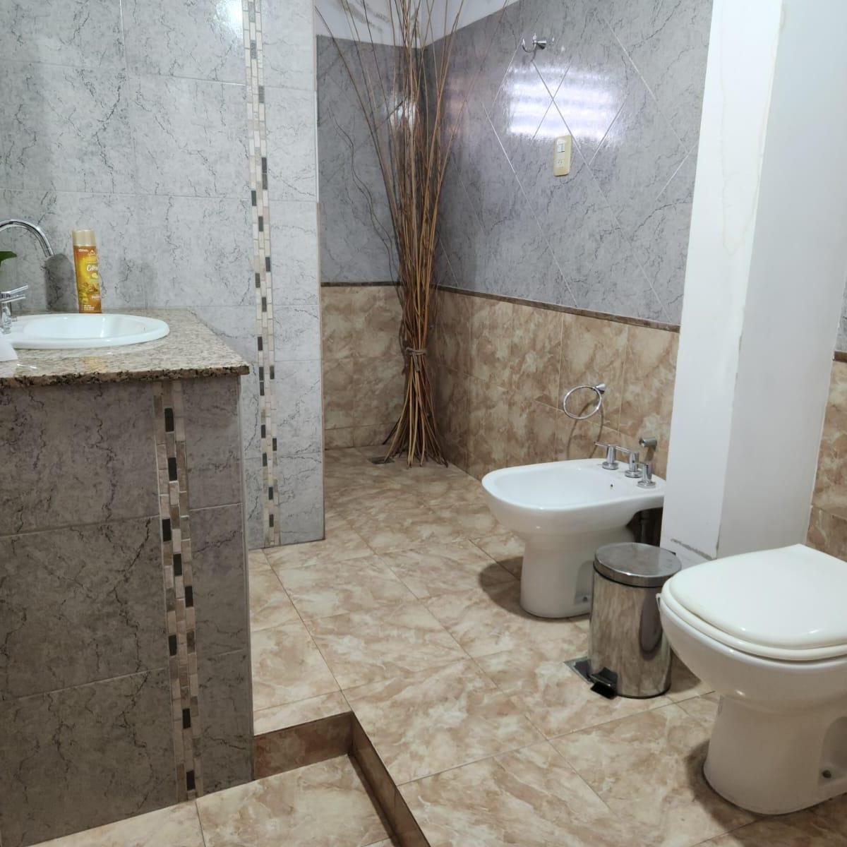 Casnem Vende Casa + Depto en La Calera - B° Altos de La Calera 2