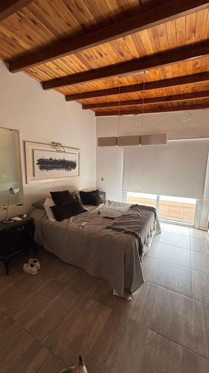 Casa en Barrio Nuevo Urca en Dos Plantas 3