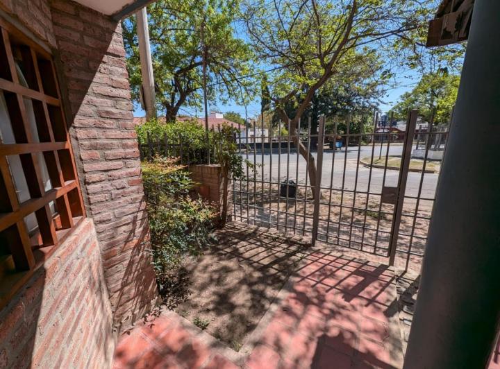 Dúplex 3 Dormitorios con Patio y Cochera en Cerro Chico – ¡Excelente Ubicación! 1