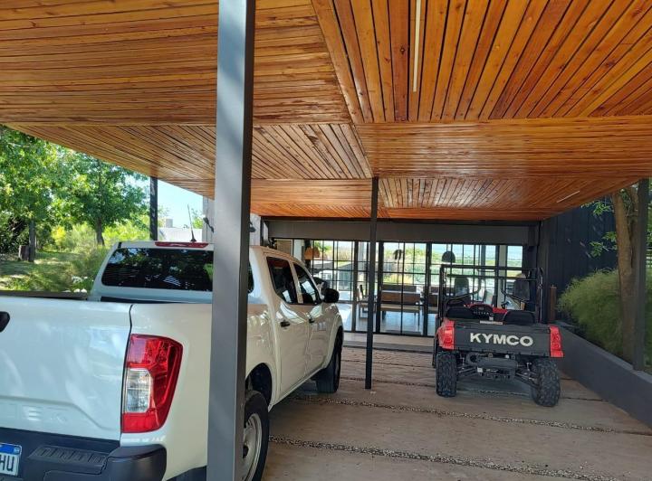 CASA CON VISTA AL LAGO ALTOS DEL CORRAL 4