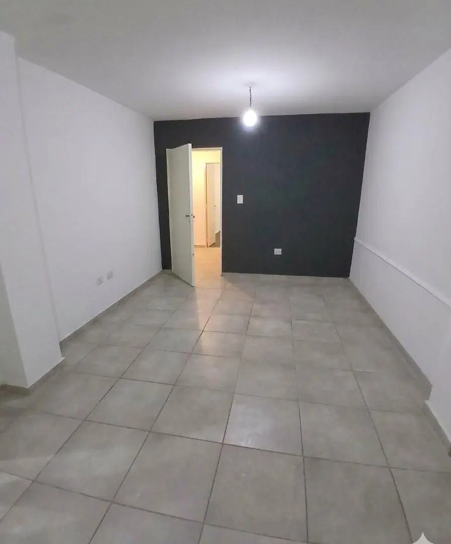 Departamento 3 dormitorios + escritorio en venta con renta, Sol de Mayo 510 3