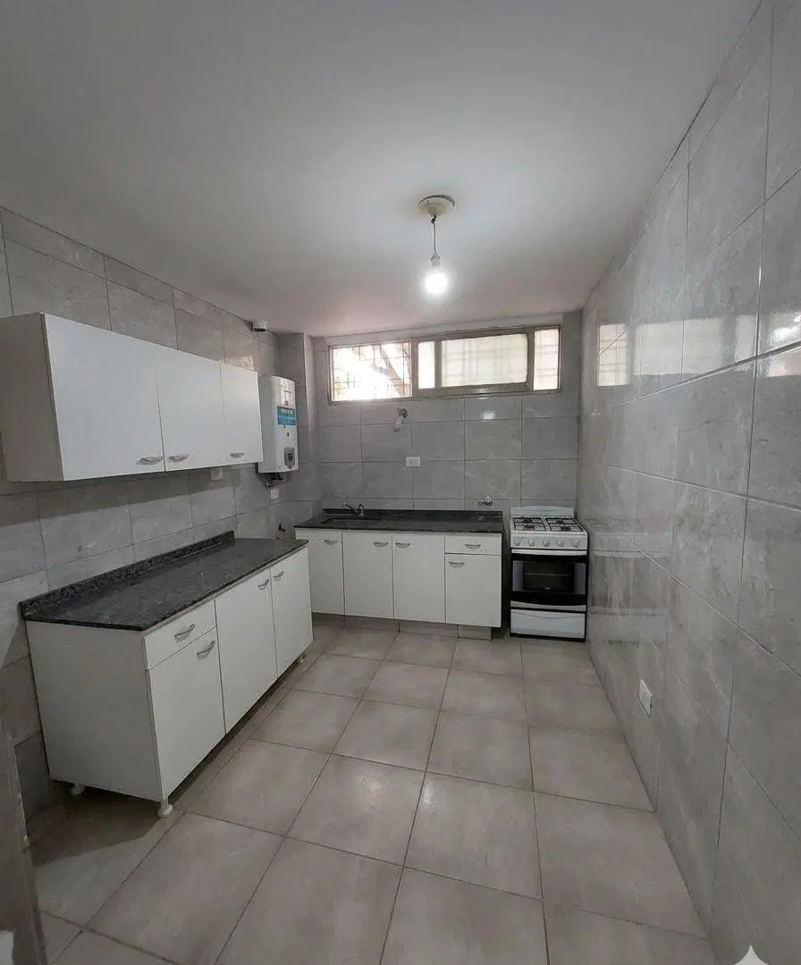 Departamento 3 dormitorios + escritorio en venta con renta, Sol de Mayo 510 5