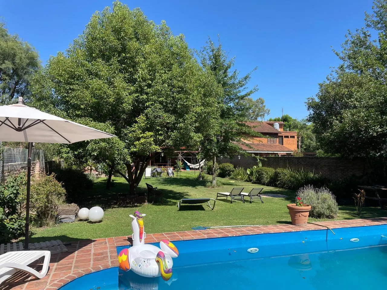 VENTA CASA 3 DORM, PILETA, GRAN PARQUE ZONA RECTA MARTINOLLI 2