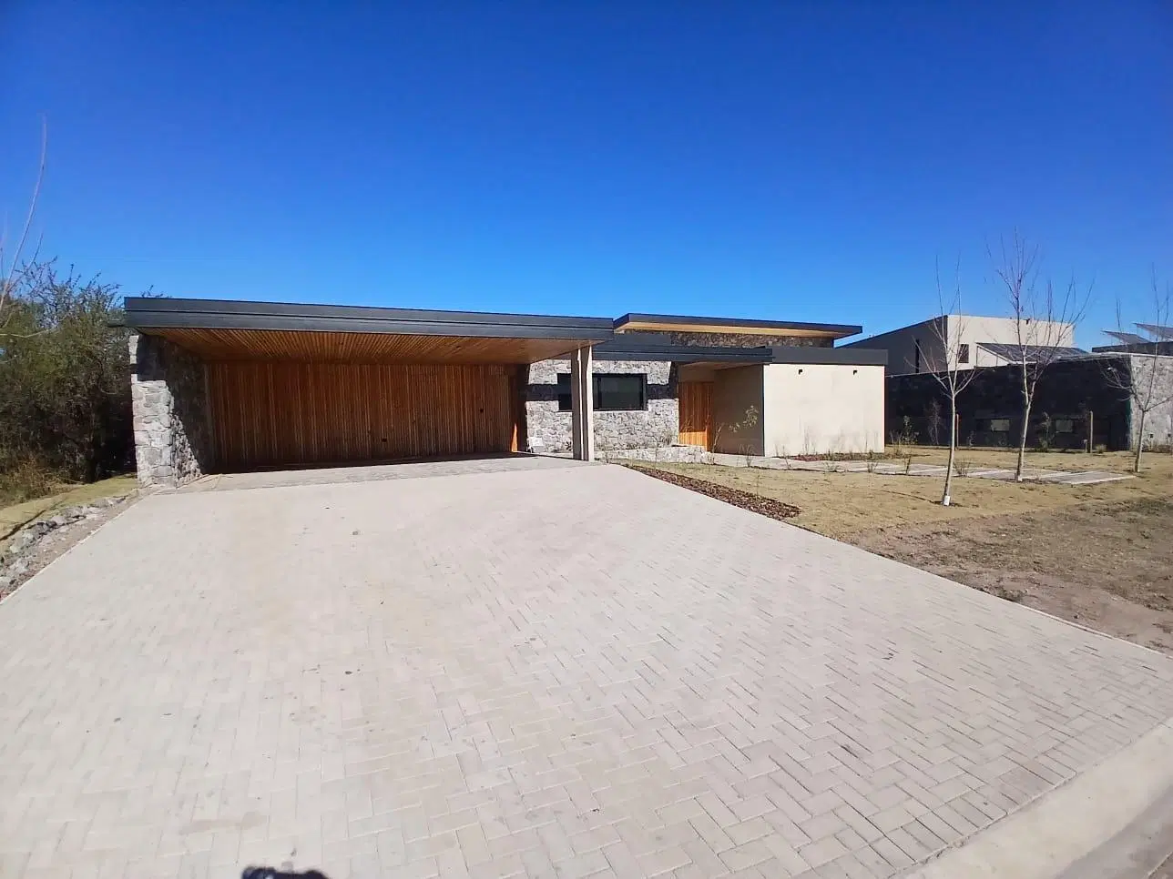 Casa en Estancia El Terrón de una sola planta, fondo Golf! 3