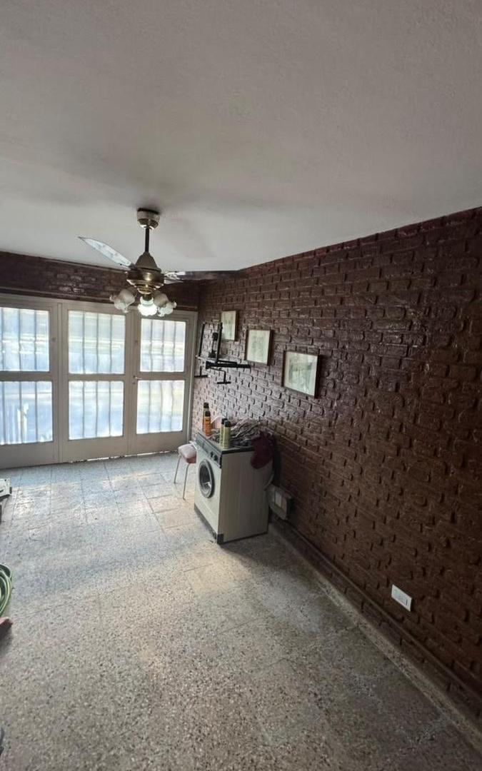 Foto de CASA EN VENTA EN POETA LUGONES - 4 DORM, imagen 5