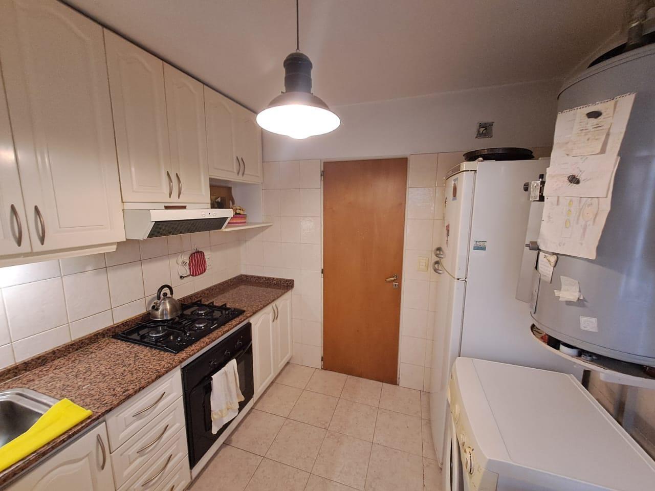 Foto de PH en B.Urca, con 4 dormitorios, 2 baños, garaje y asador (no tiene, imagen 3