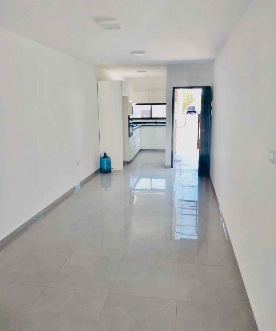 Foto de DUPLEX, B.CERRADO, 2 DORMIT. PILETA. VILLA ALLENDE, imagen 1