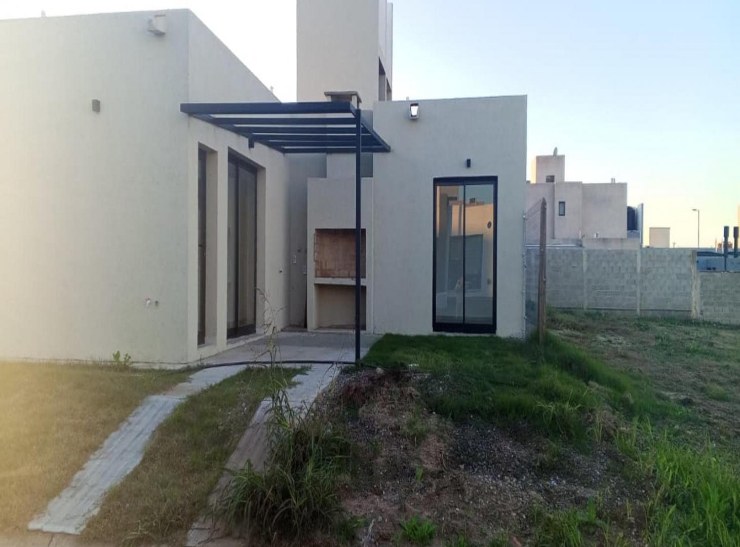 Foto de Vendo Duplex de un dormitorio en Docta , tres unidades Iguales A , B y C, imagen 2