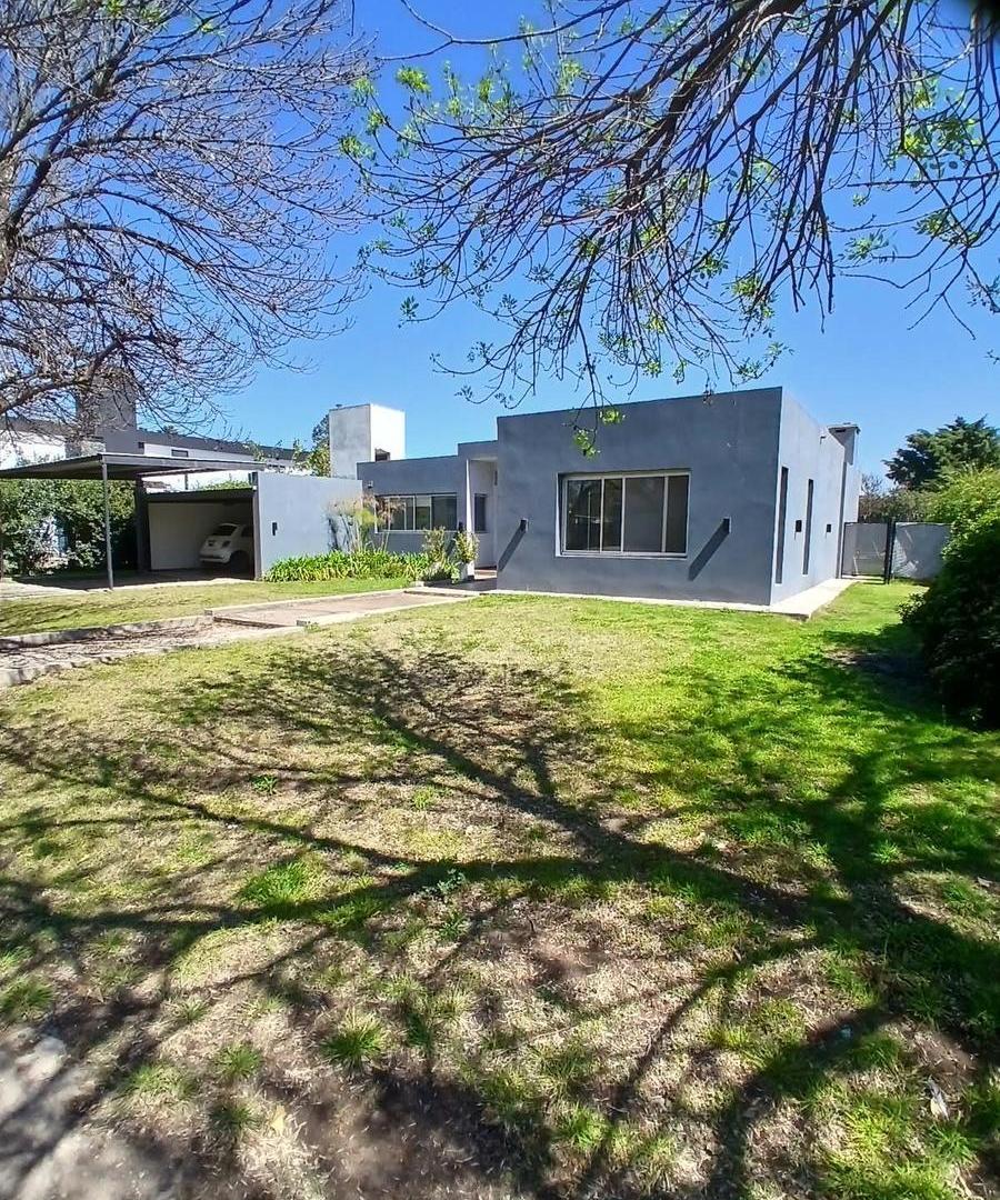 Foto de Country San Isidro - 3 Dorm./Cochera Cubierta/Quincho/Pileta - 1 PLANTA, imagen 3