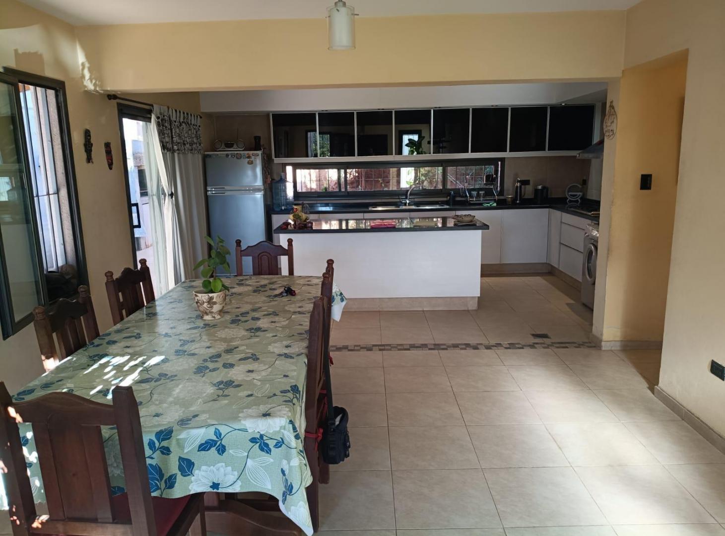 Foto de CASA EN VENTA DE 4 AMBIENTES EN VILLA ALLENDE, CÓRDOBA, imagen 5