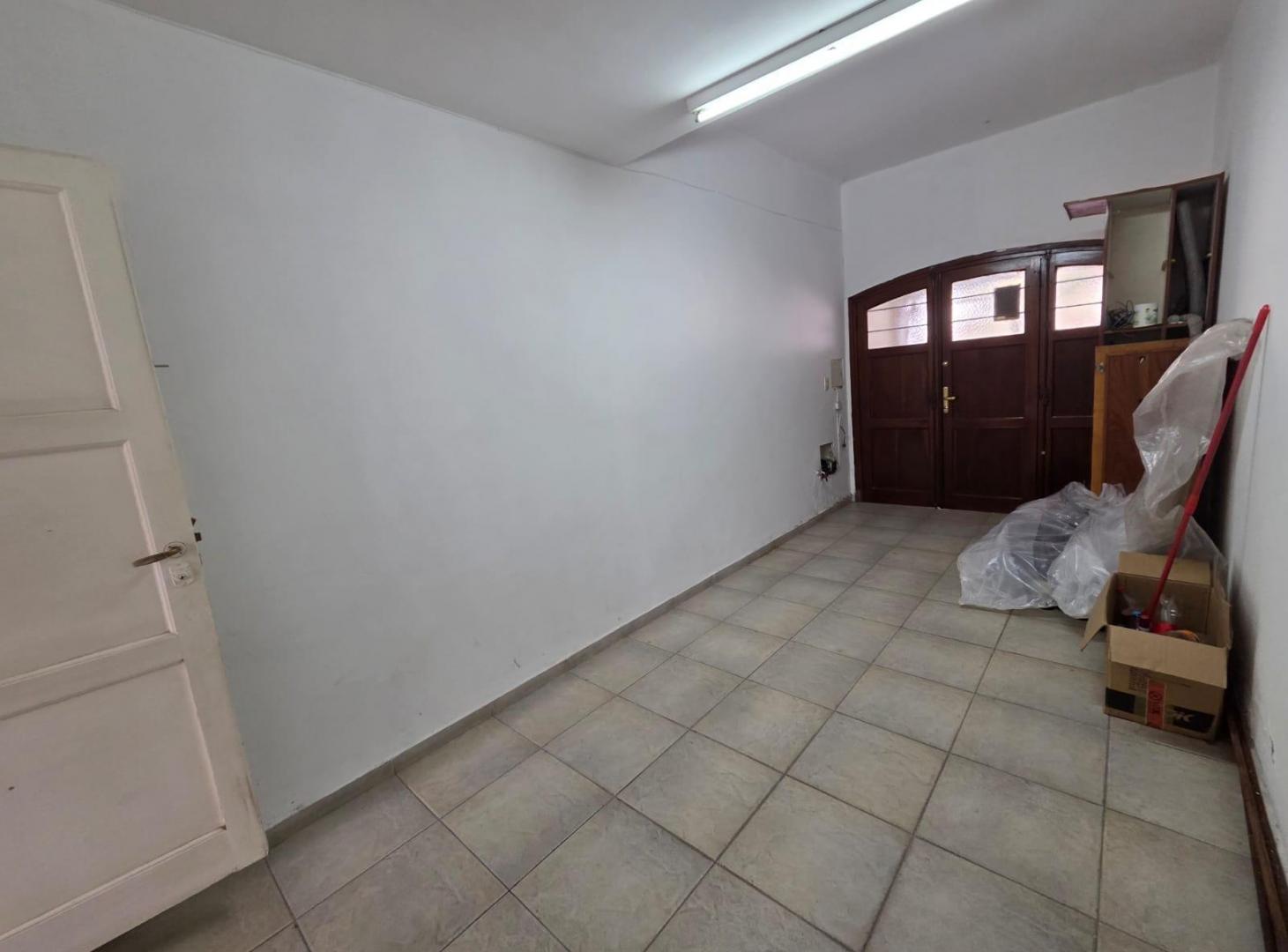 Foto de Venta Casa de Dos Plantas, Zona C1, Ideal Proyecto Inmobiliario en, imagen 4