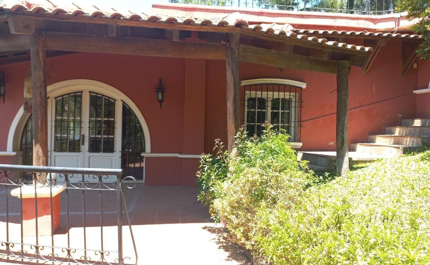 Foto de Venta: Exclusiva Casa en Villa del Lago, Carlos Paz, Inmejorable Vista, imagen 3