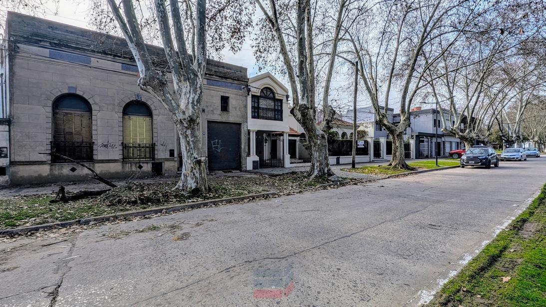 Foto de Lote de 704 m² con antigua casona en venta | Av. España | Luján, imagen 4