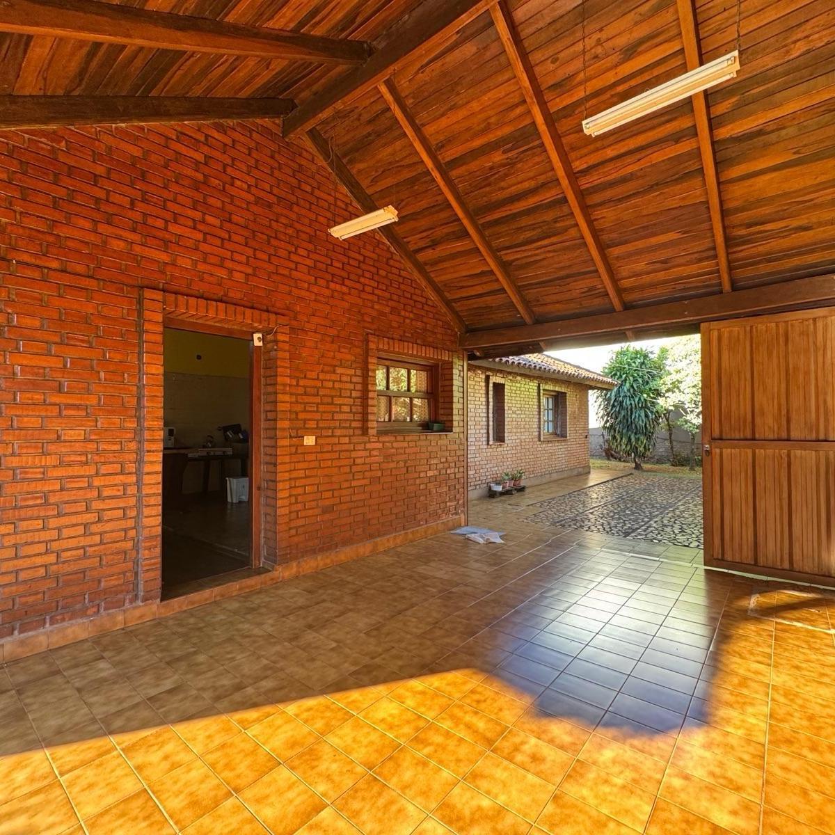 Preciosa Casa Ubicada en El Barrio Tennis Club, Oberá, Misiones 4