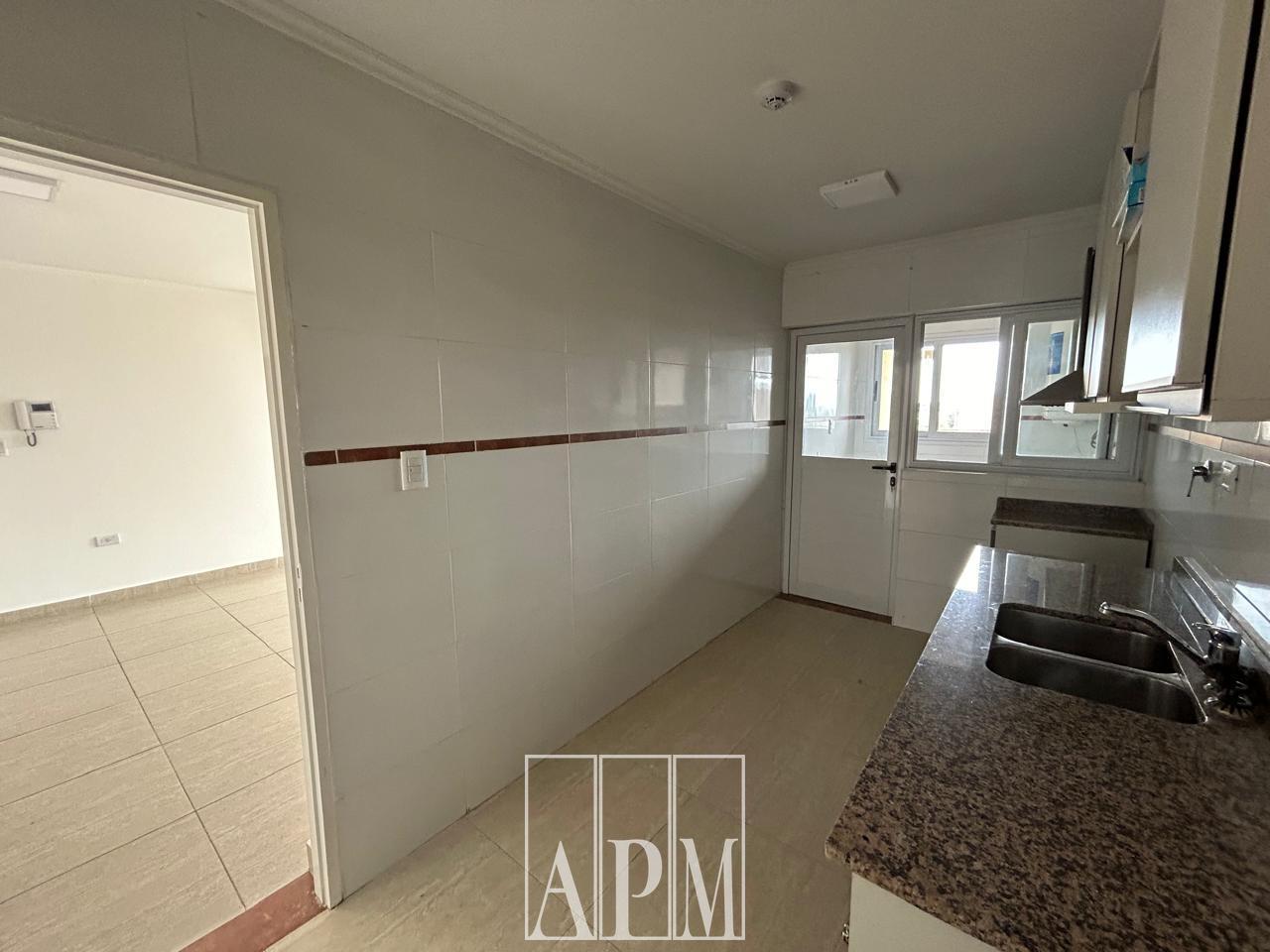 Foto de ALQUILER | DEPARTAMENTO DE 2 DORMITORIOS CON COCHERA – EDIFICIO PUERTA, imagen 5