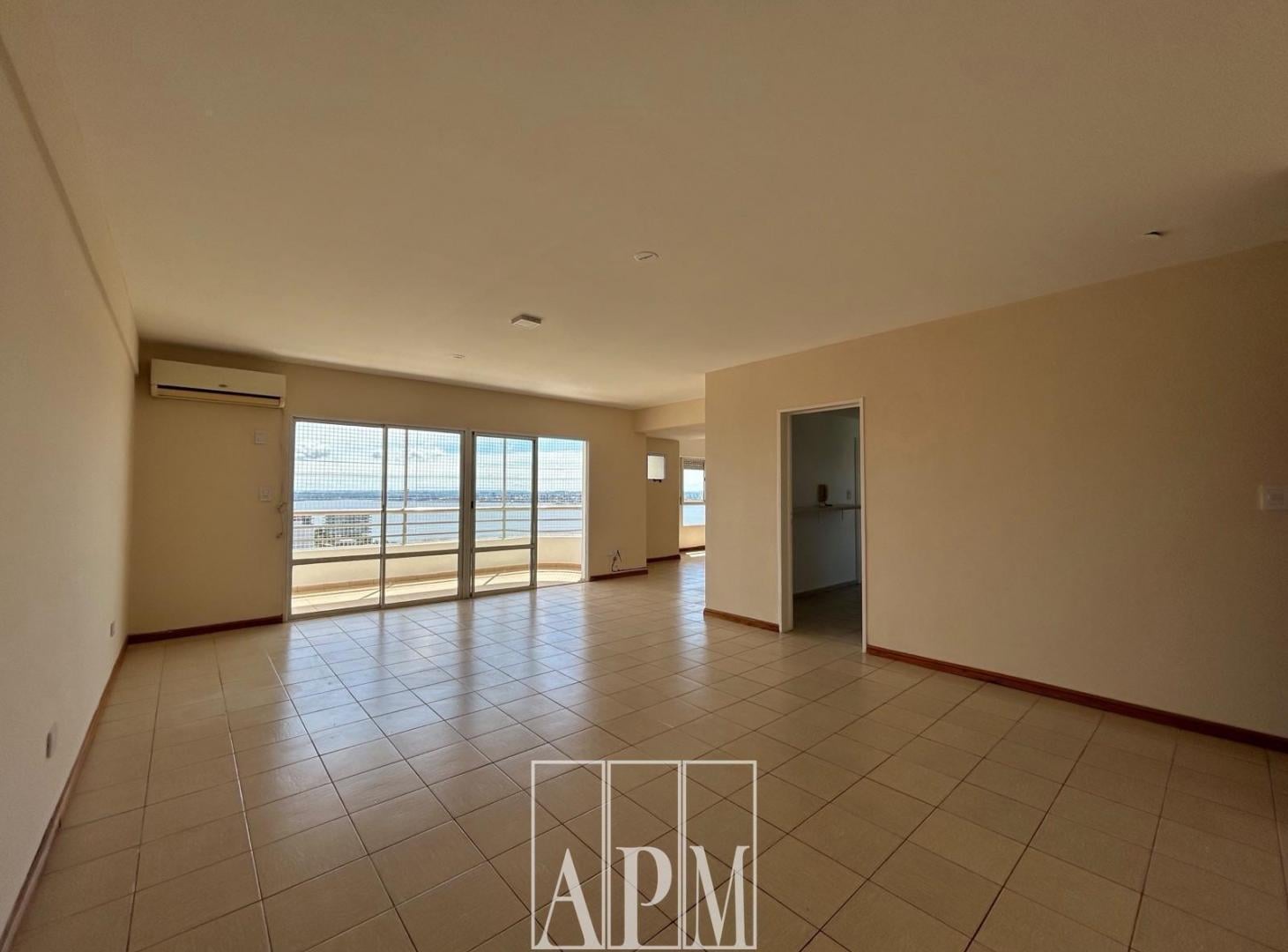 Foto de ALQUILER | DEPARTAMENTO DE 3 DORMITORIOS – EDIFICIO LAS LILAS, POSADAS, imagen 3