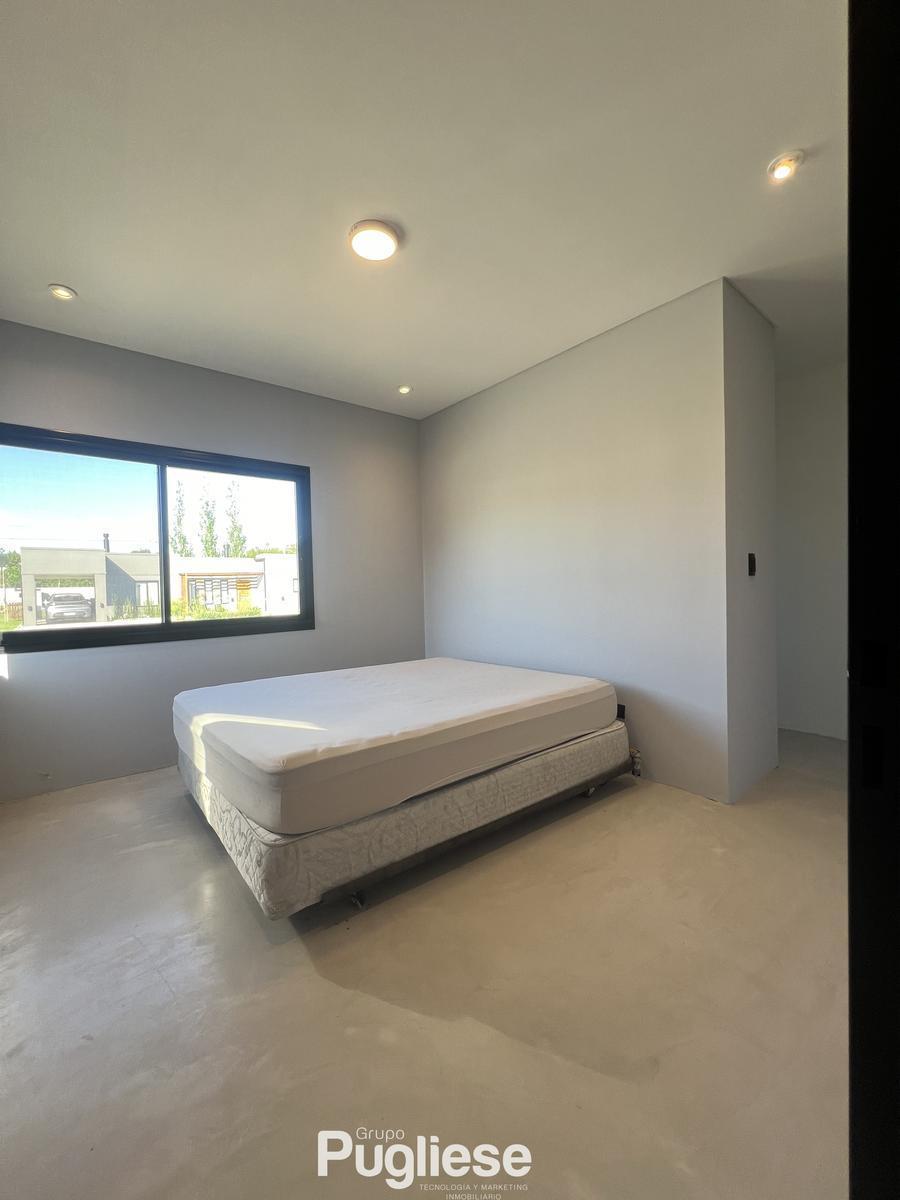Casa en Countries/B.Cerrado (Moreno)