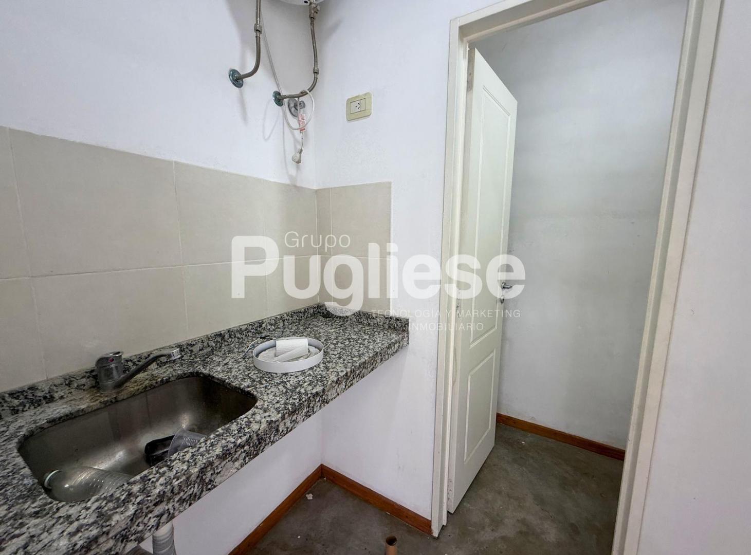 Foto de OFICINA EN ALQUILER MORENO, imagen 4