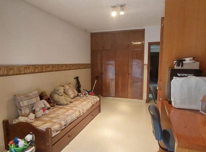 Casa   Depto en  VENTA EN BALCARCE 5