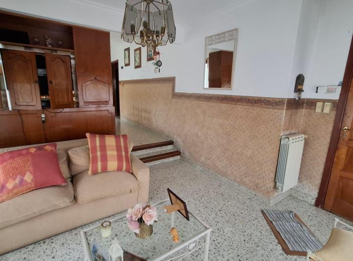 Casa   Depto en  VENTA EN BALCARCE 3