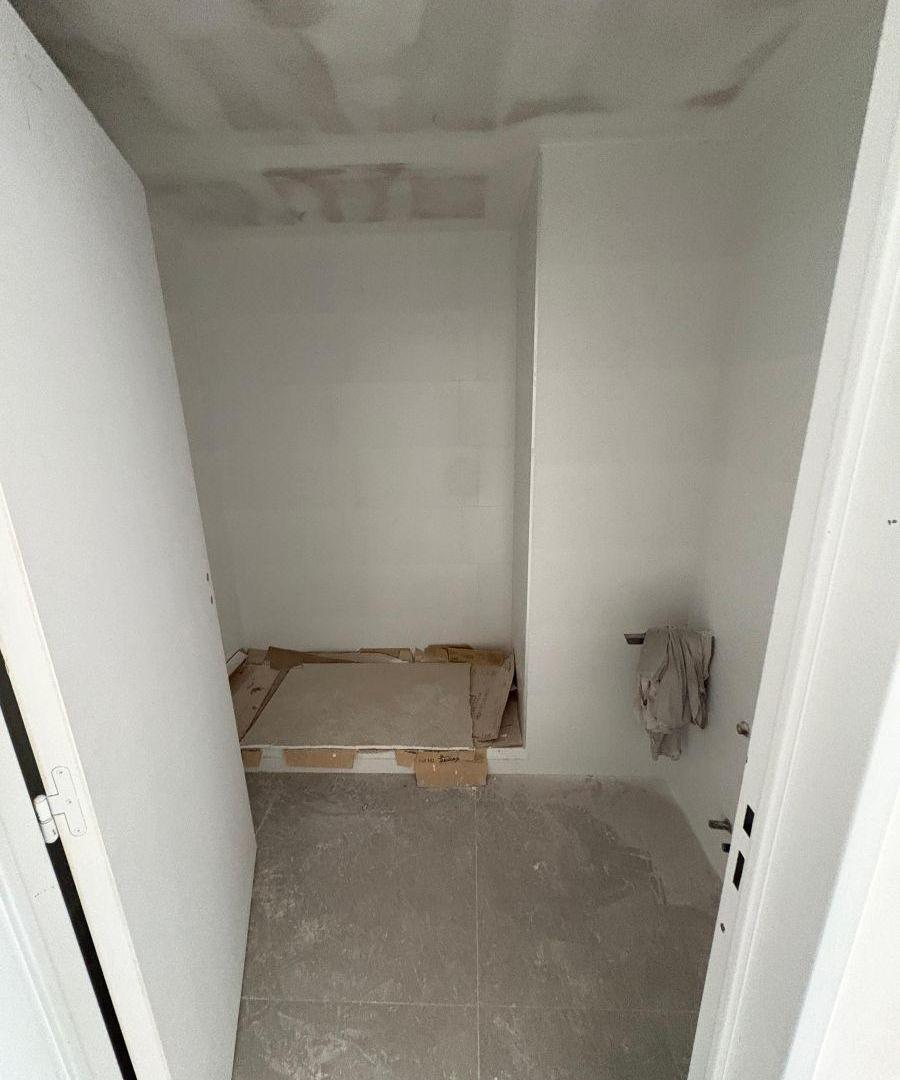 2 ambientes en esquina con doble balcón, toilette y baño completo – 59m² totales- full amenities