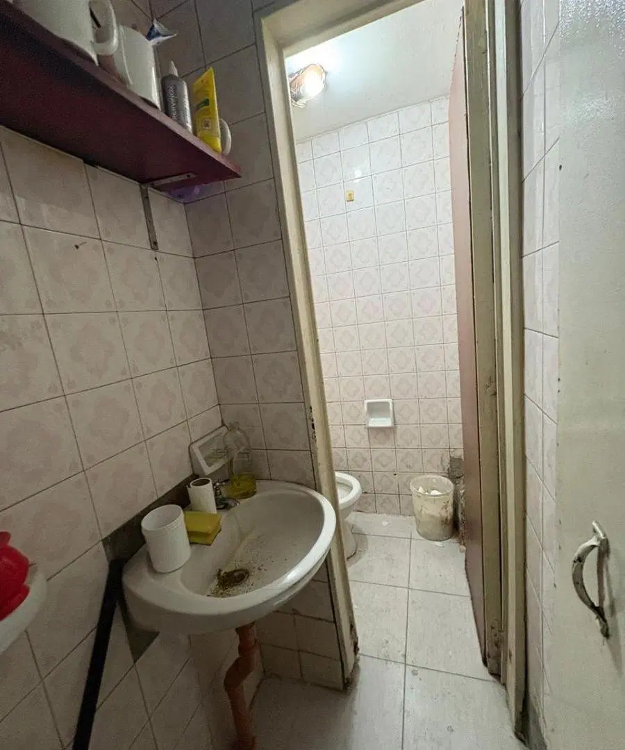 Local Comercial en Alquiler Frente a Plaza Once | 162 m² | Av. Rivadavia 4