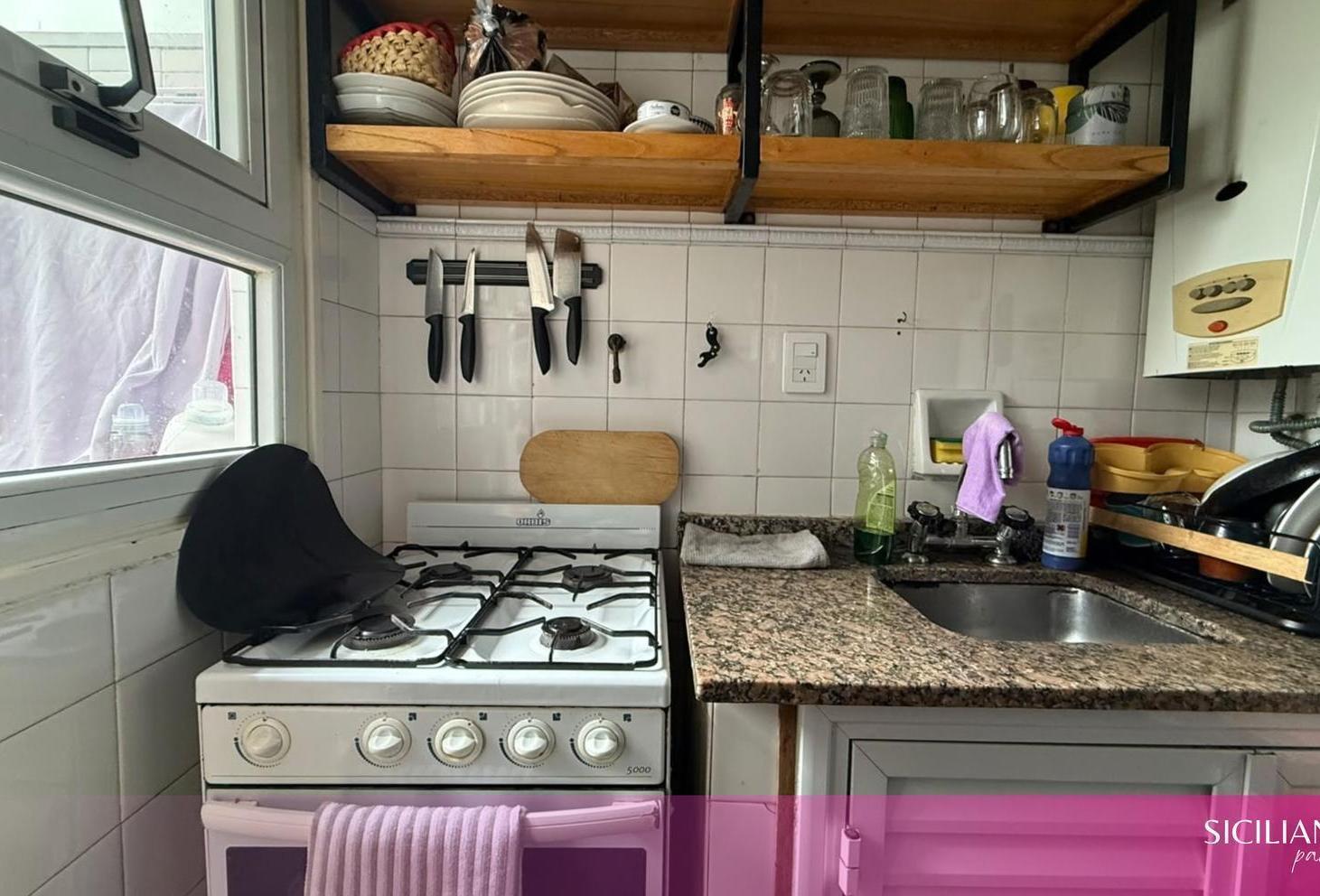 Foto de Venta - Departamento - 2 Ambientes - Constitución - Cocina independiente, imagen 2