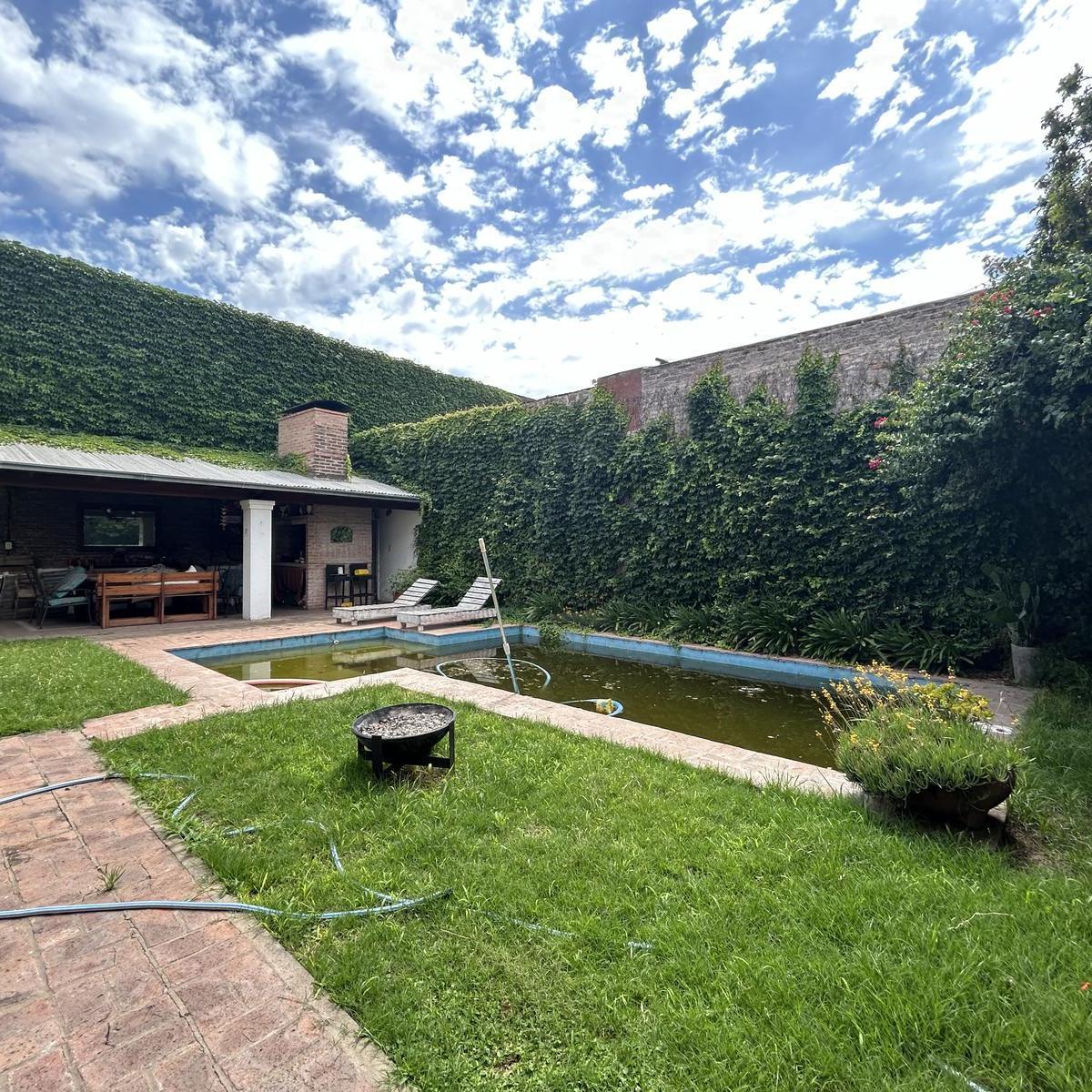 Casa en Roque Saenz Peña 3