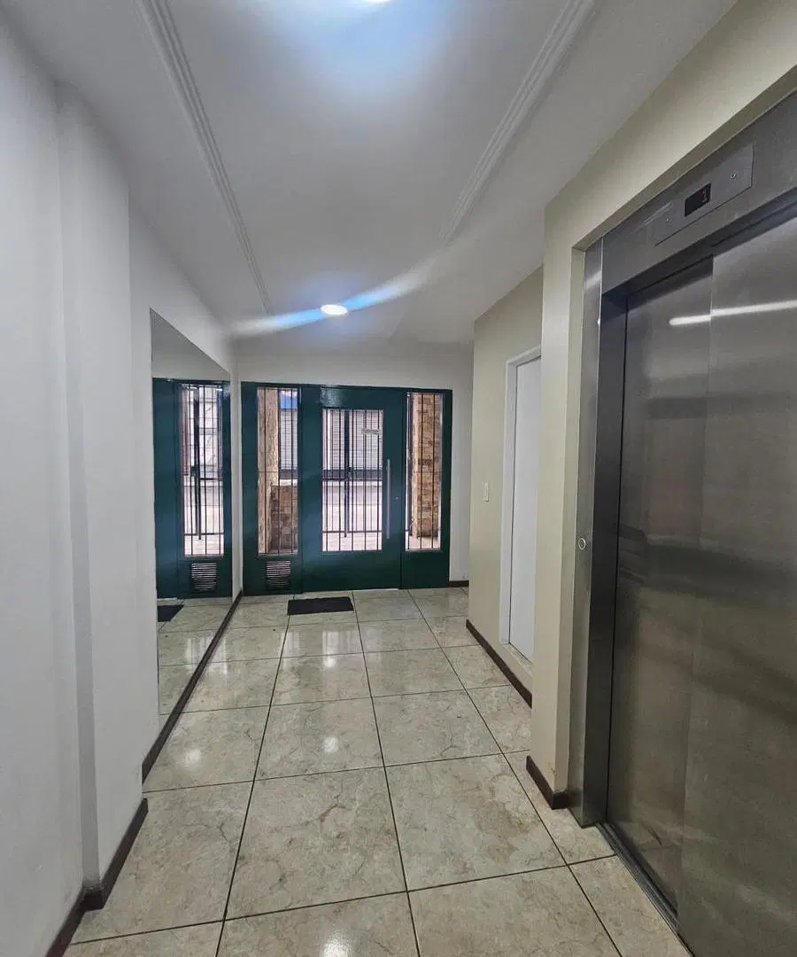 Departamento 1 Dorm. San Luis 900 5