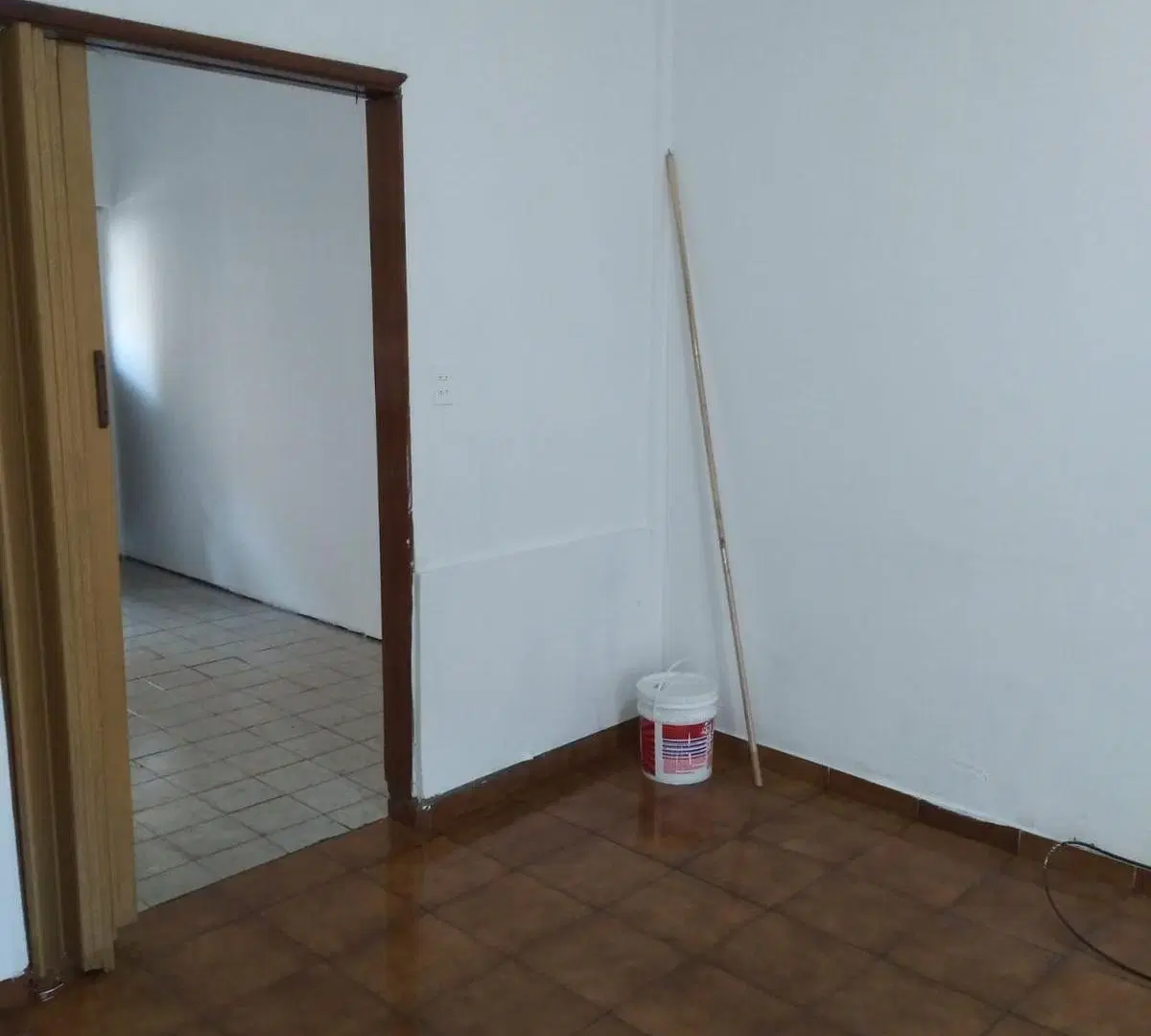 Venta PH 3 Ambientes Lomas del Mirador con cochera , Sin expensas ! 5