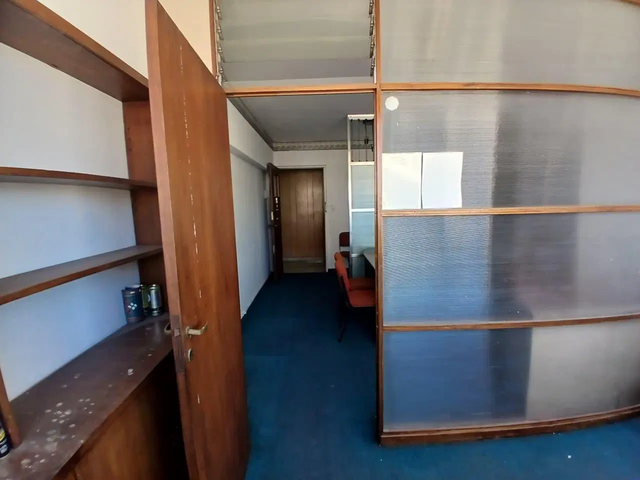 Oficina en venta de 2 despachos en San Nicolas, Piso alto !PERMUTA !! 2