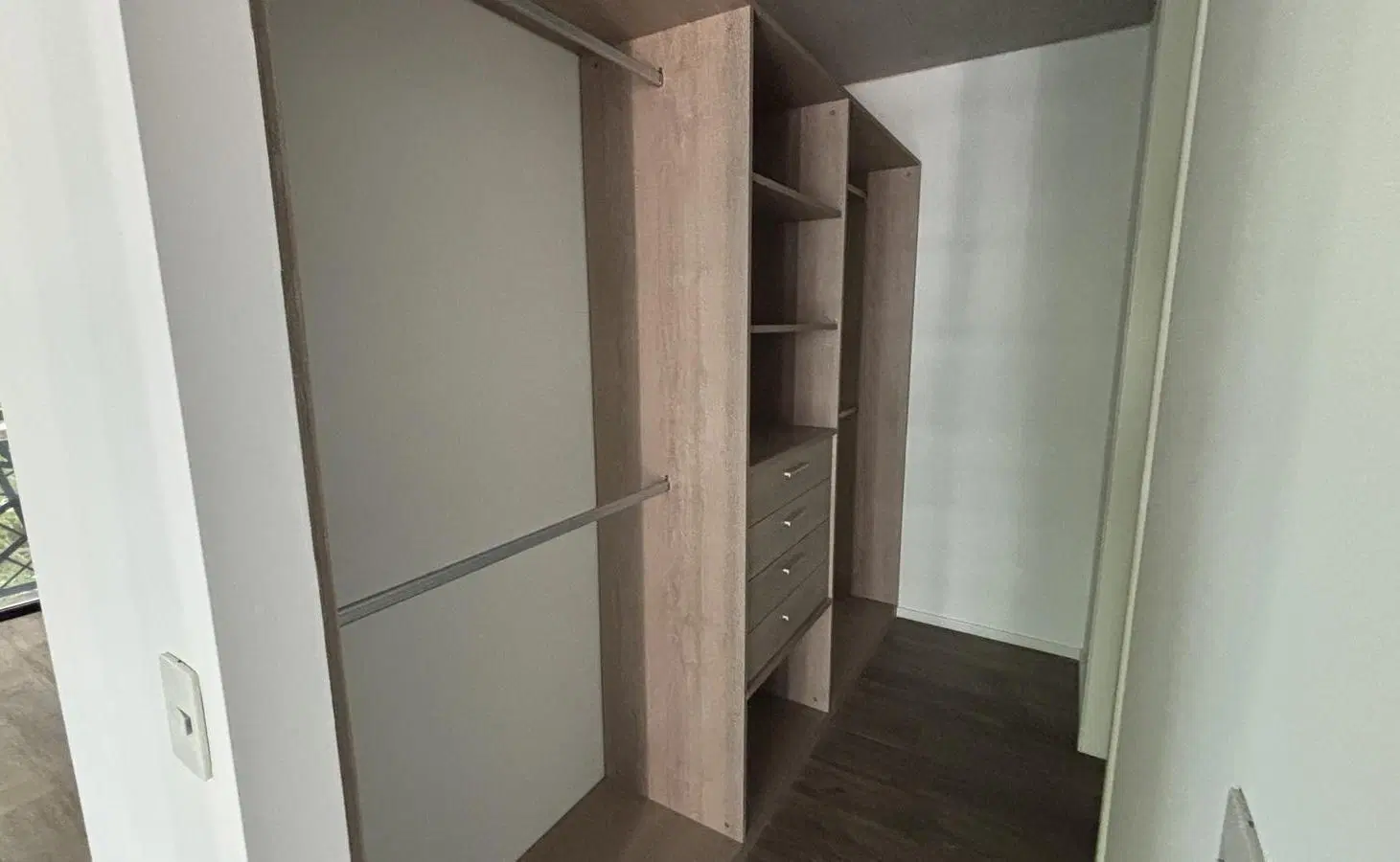DEPARTAMENTO en VENTA  de 2 AMBIENTES EN PUERTO MADERO A ESTRENAR- QUARTIER DEL BAJO. 5