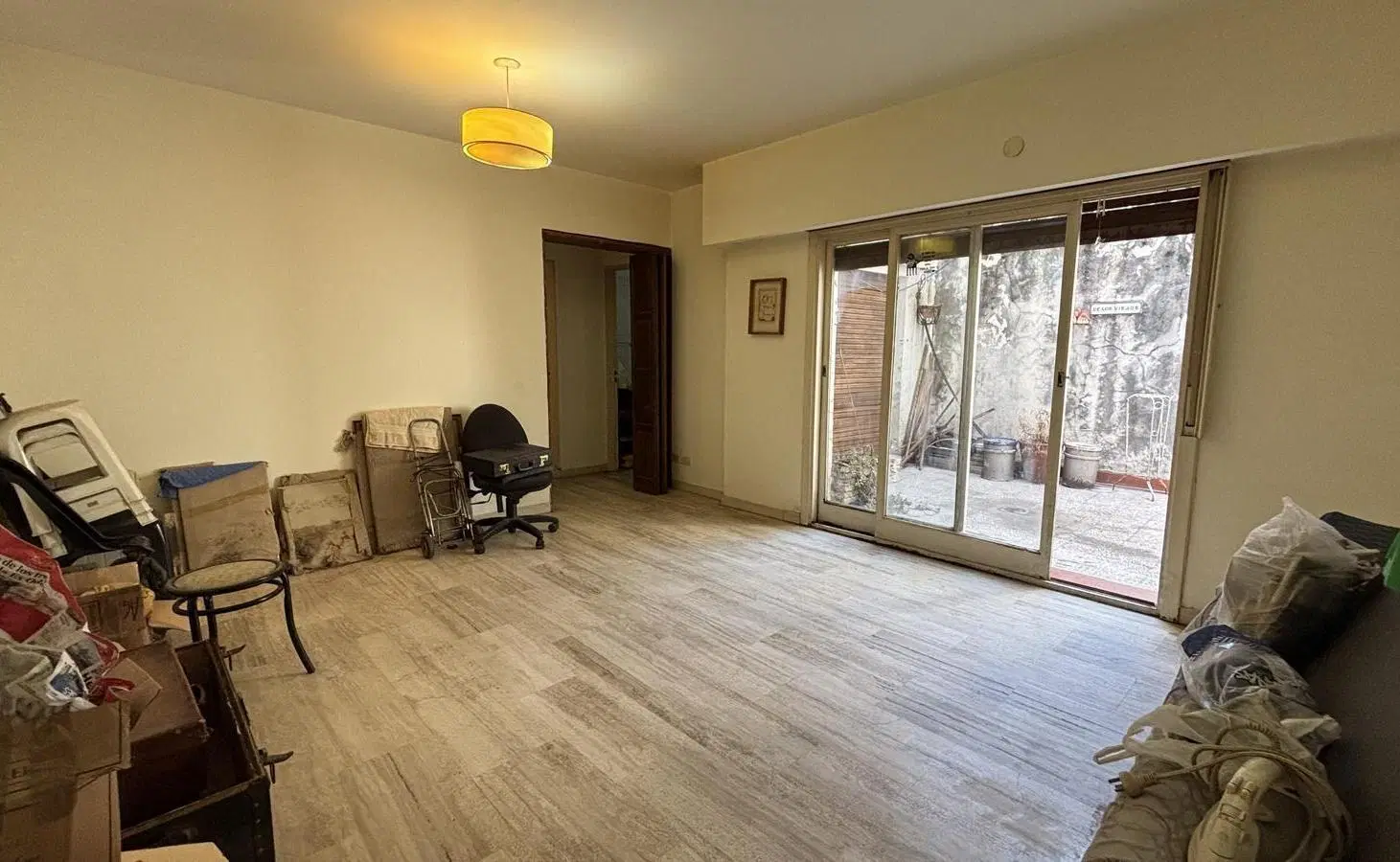 Departamento en Venta de 3 ambientes en Balvanera con 2 patios!! 2